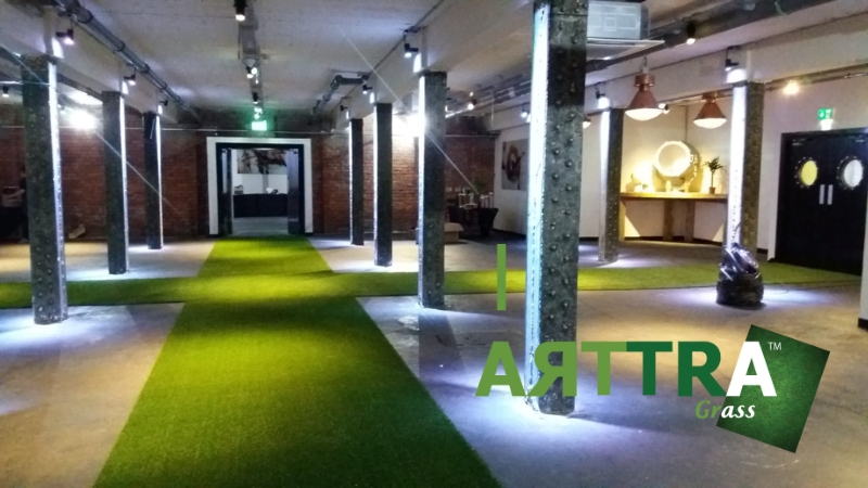 Green Artificial Grass Aisle ARTTRAGrass